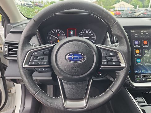 Certified 2025 Subaru Outback Premium AWD/4WD image 19