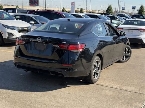 Used 2024 Nissan Sentra SV image 5