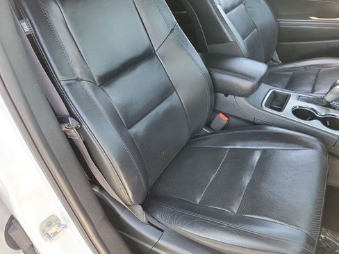 Used 2019 Jeep Grand Cherokee Limited w/ Luxury Group II RWD image 22