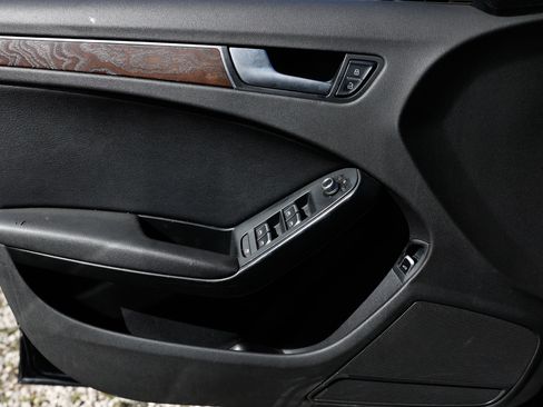 Used 2014 Audi A4 2.0T Premium image 39