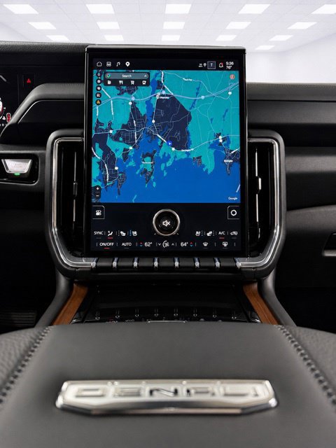 Used 2026 GMC Yukon Denali w/ Denali Reserve Package AWD/4WD image 33