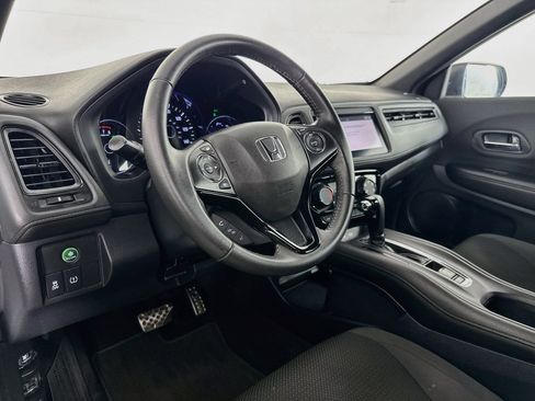 Used 2021 Honda HR-V Sport image 20
