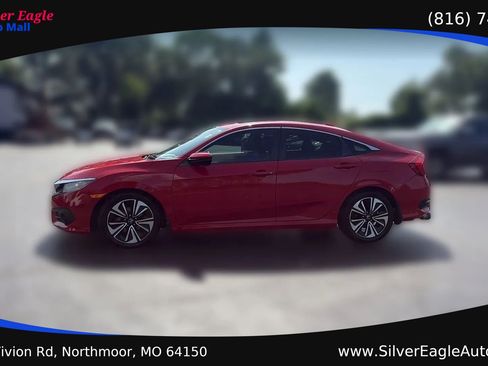 Used 2016 Honda Civic EX-T image 2