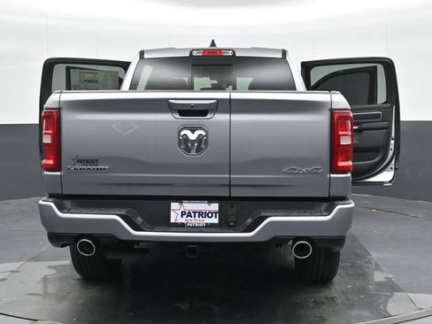 Used 2025 RAM 1500 Laramie AWD/4WD image 45