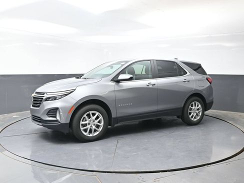 Used 2024 Chevrolet Equinox LT AWD/4WD image 10