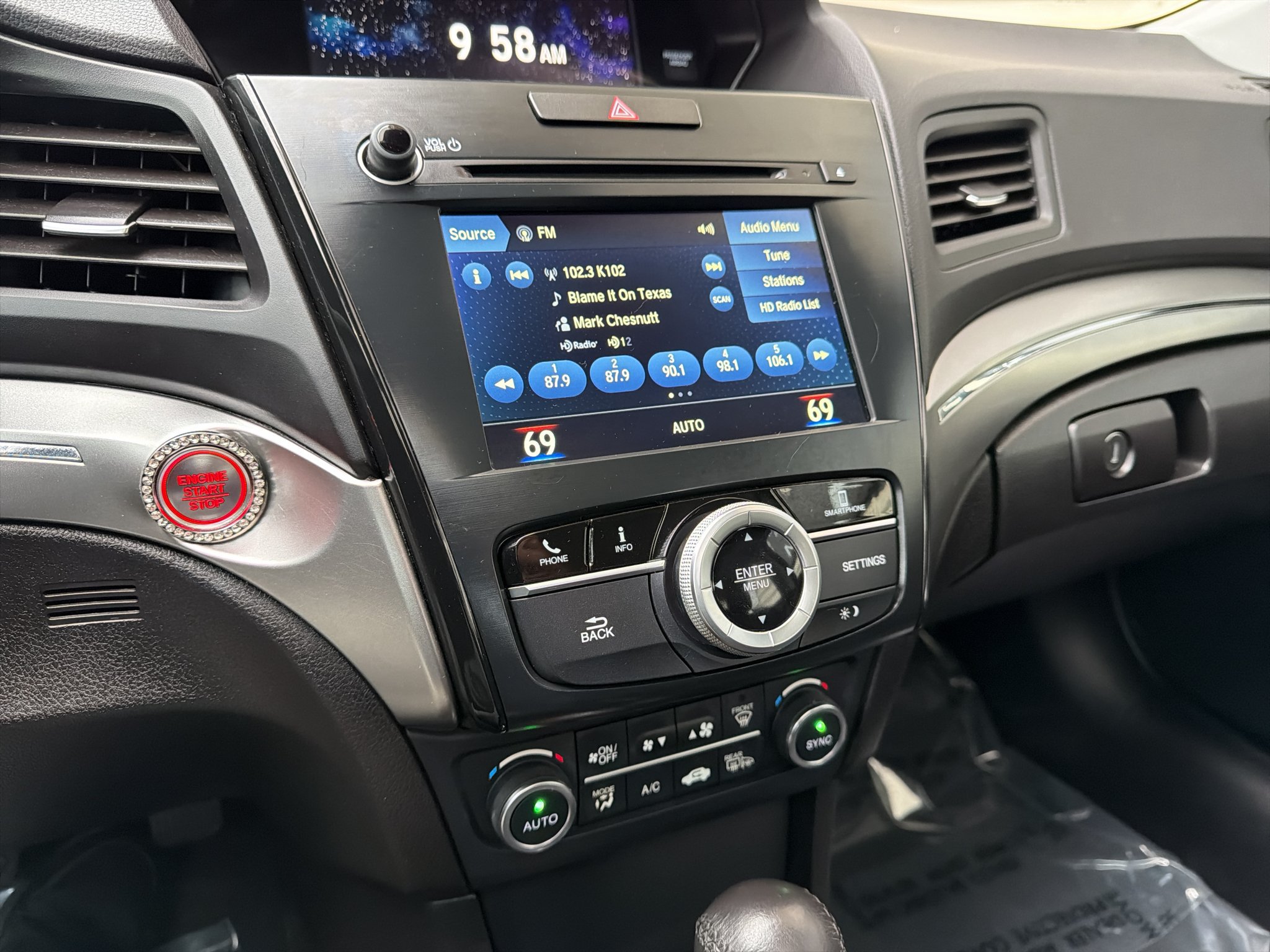 Used 2019 Acura ILX FWD image 19