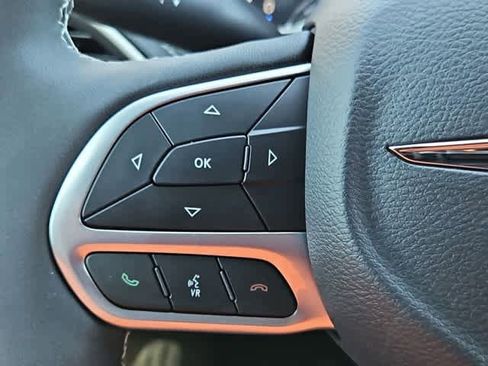 New 2026 Chrysler Pacifica Select FWD image 23