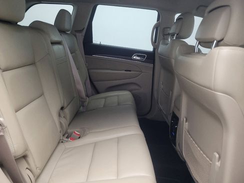 Used 2018 Jeep Grand Cherokee Limited RWD image 19