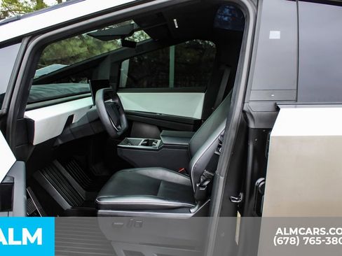 Used 2024 Tesla Cybertruck Cyberbeast image 15