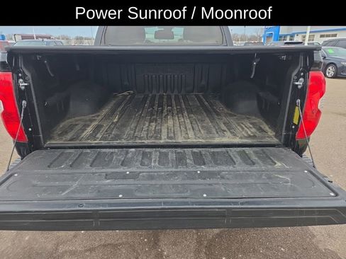 Used 2021 Toyota Tundra 4x4 CrewMax image 6