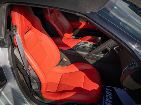 Used 2014 Chevrolet Corvette Stingray Convertible w/ 2LT Preferred Equipment Group RWD image 30