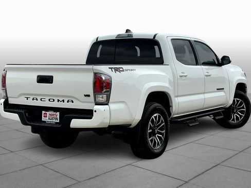 Used 2022 Toyota Tacoma TRD Sport w/ Technology Package RWD image 13