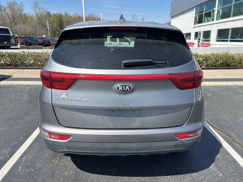 Used 2019 Kia Sportage LX image 6