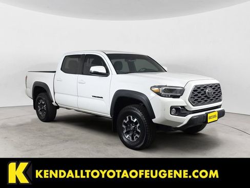 Used 2021 Toyota Tacoma TRD Off-Road w/ Technology Package image 7