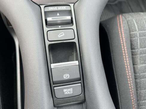 Certified 2026 Honda HR-V Sport image 30