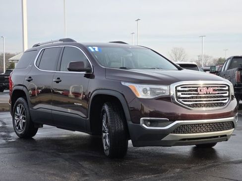 Used 2017 GMC Acadia SLT image 18
