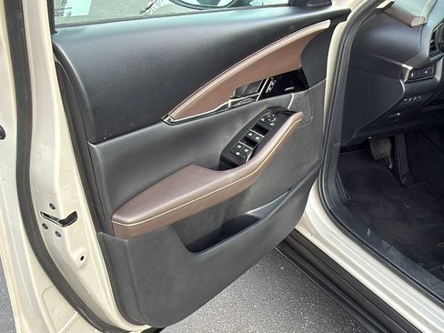 Certified 2023 MAZDA CX-30 AWD 2.5 S w/ Premium Package image 9