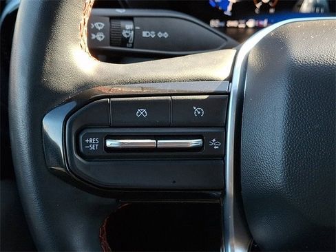 Used 2024 Chevrolet Colorado Z71 w/ Z71 Convenience Package 2 image 20