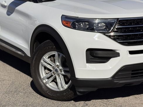 Certified 2021 Ford Explorer XLT w/ Class III Trailer Tow Package image 4