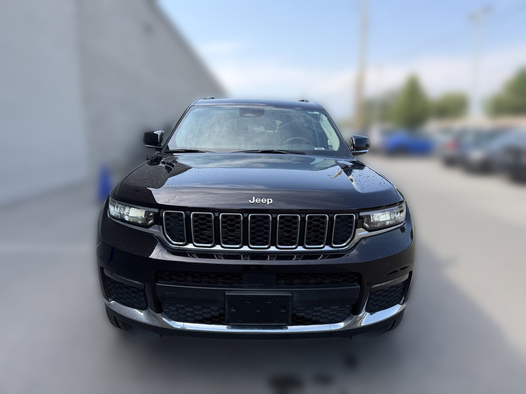 Used 2023 Jeep Grand Cherokee L Limited w/ Trailer Tow Group (B) AWD/4WD image 9