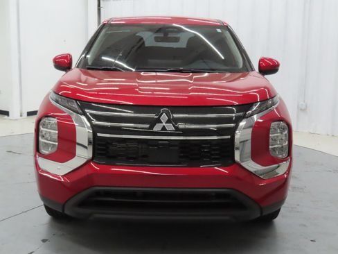 New 2026 Mitsubishi Outlander ES FWD image 6