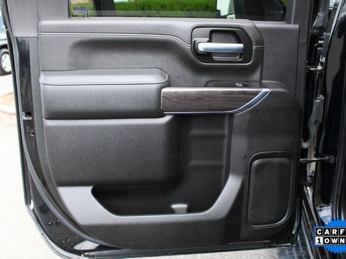 Used 2022 Chevrolet Silverado 2500 LTZ w/ LTZ Plus Package image 38