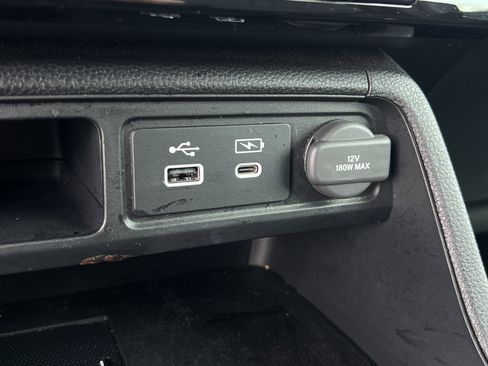 Used 2024 Honda Pilot TrailSport image 26