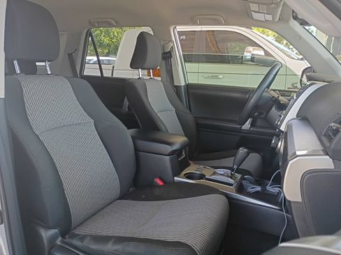 Used 2022 Toyota 4Runner SR5 RWD image 28