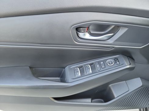 Used 2023 Honda Accord EX image 15