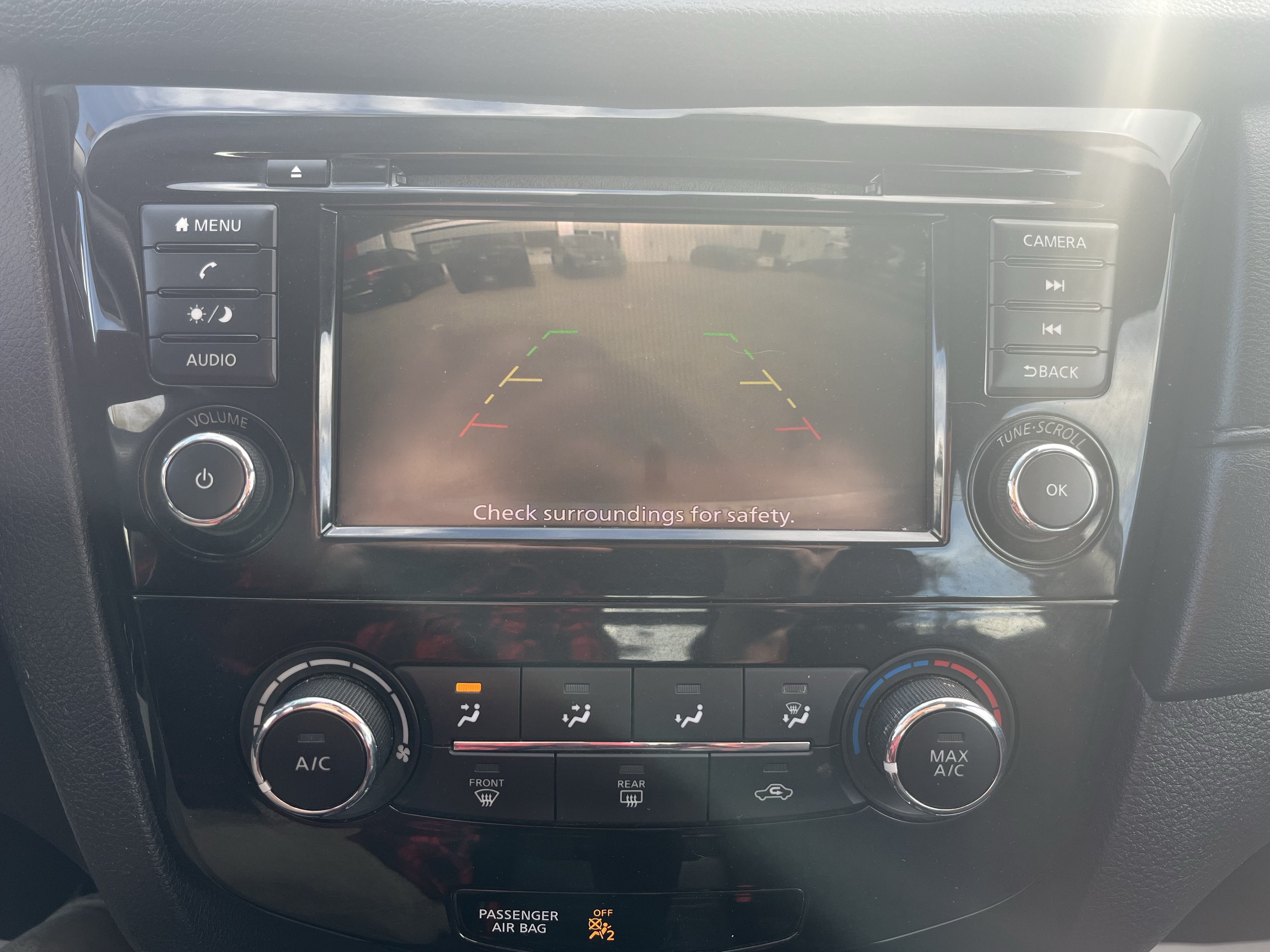 Used 2019 Nissan Rogue S AWD/4WD image 16