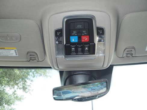 New 2025 RAM 2500 Limited image 24