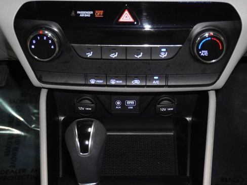 Used 2017 Hyundai Tucson SE FWD image 18