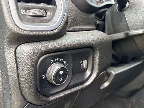 Used 2024 RAM 1500 Big Horn AWD/4WD image 15
