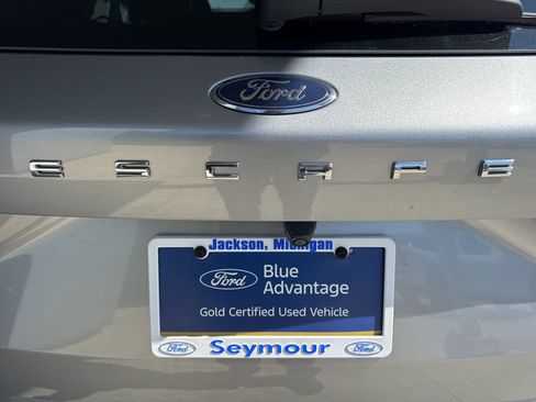 Certified 2024 Ford Escape ST-Line w/ Tech Pack #1 image 14
