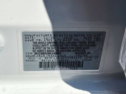 Used 2024 Nissan Versa S w/ Trunk Package FWD image 29