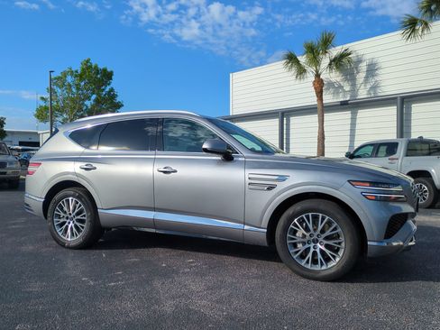 Used 2025 Genesis GV80 2.5T Standard AWD/4WD image 2