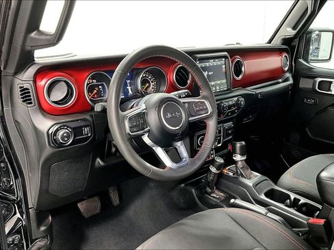 Used 2023 Jeep Gladiator Rubicon w/ Trailer Tow Package AWD/4WD image 16