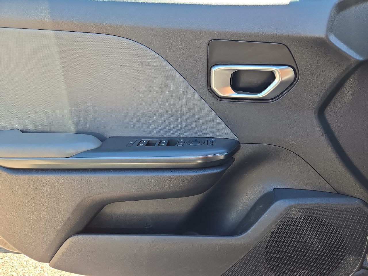 Used 2025 Kia K4 FWD image 21