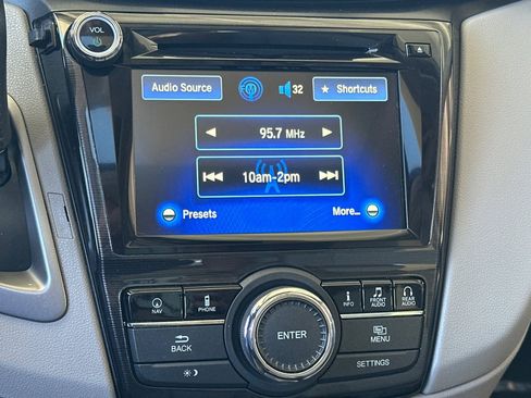 Used 2016 Honda Odyssey Touring image 24