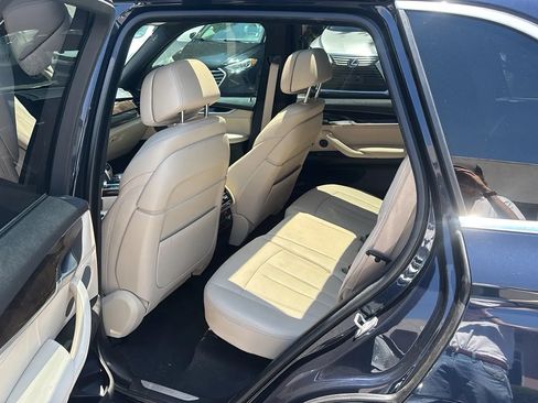 Used 2018 BMW X5 sDrive35i w/ M Sport Package RWD image 17