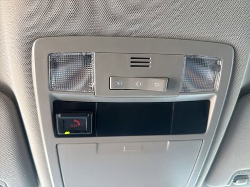 Certified 2021 Toyota Tacoma SR5 RWD image 35