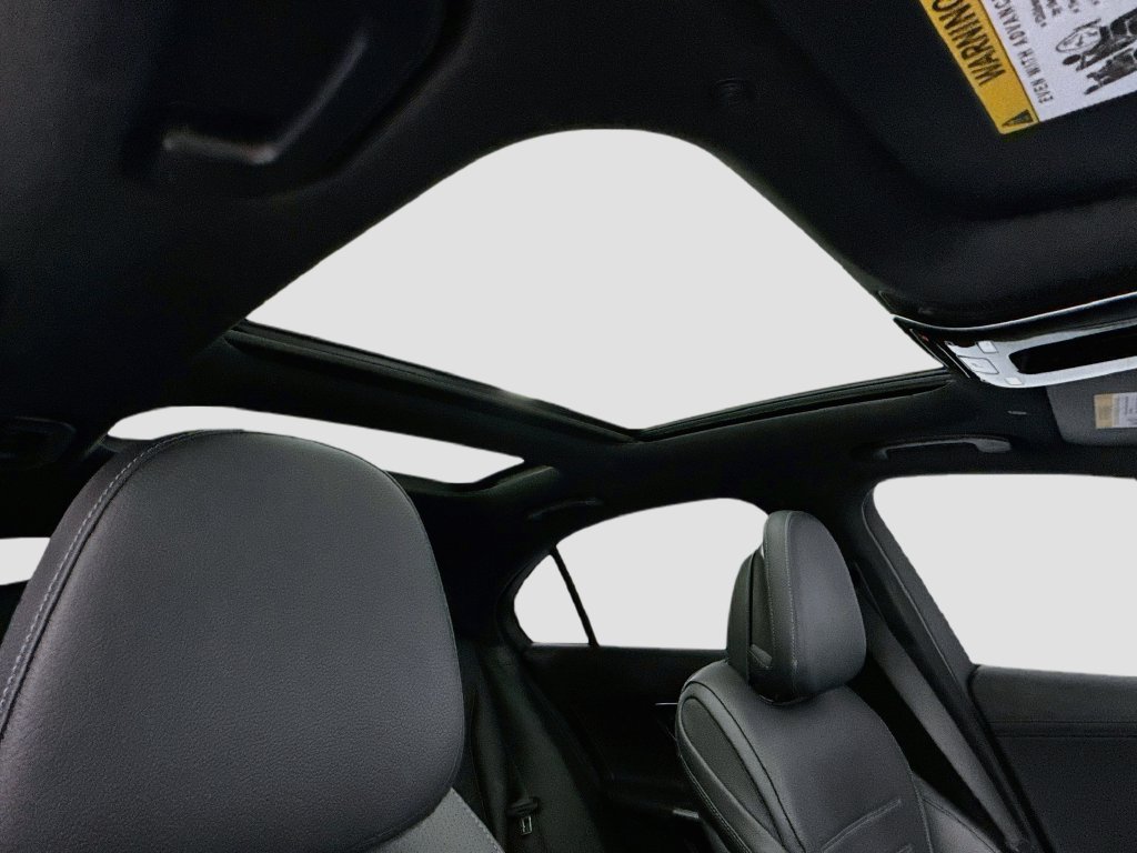 Certified 2025 Mercedes-Benz C 300 Sedan image 17