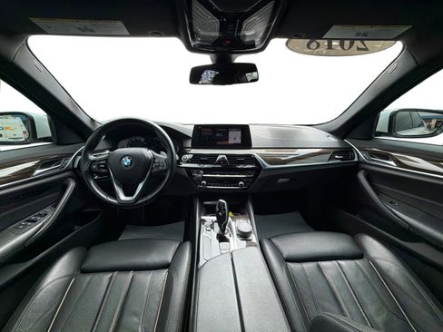 Used 2018 BMW 540i RWD image 22