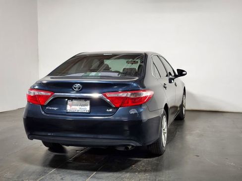 Used 2017 Toyota Camry LE image 25