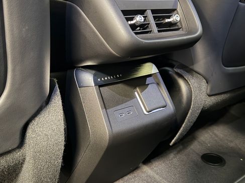 Certified 2024 Cadillac Lyriq Sport w/ LPO, Floor Liner Package AWD/4WD image 46