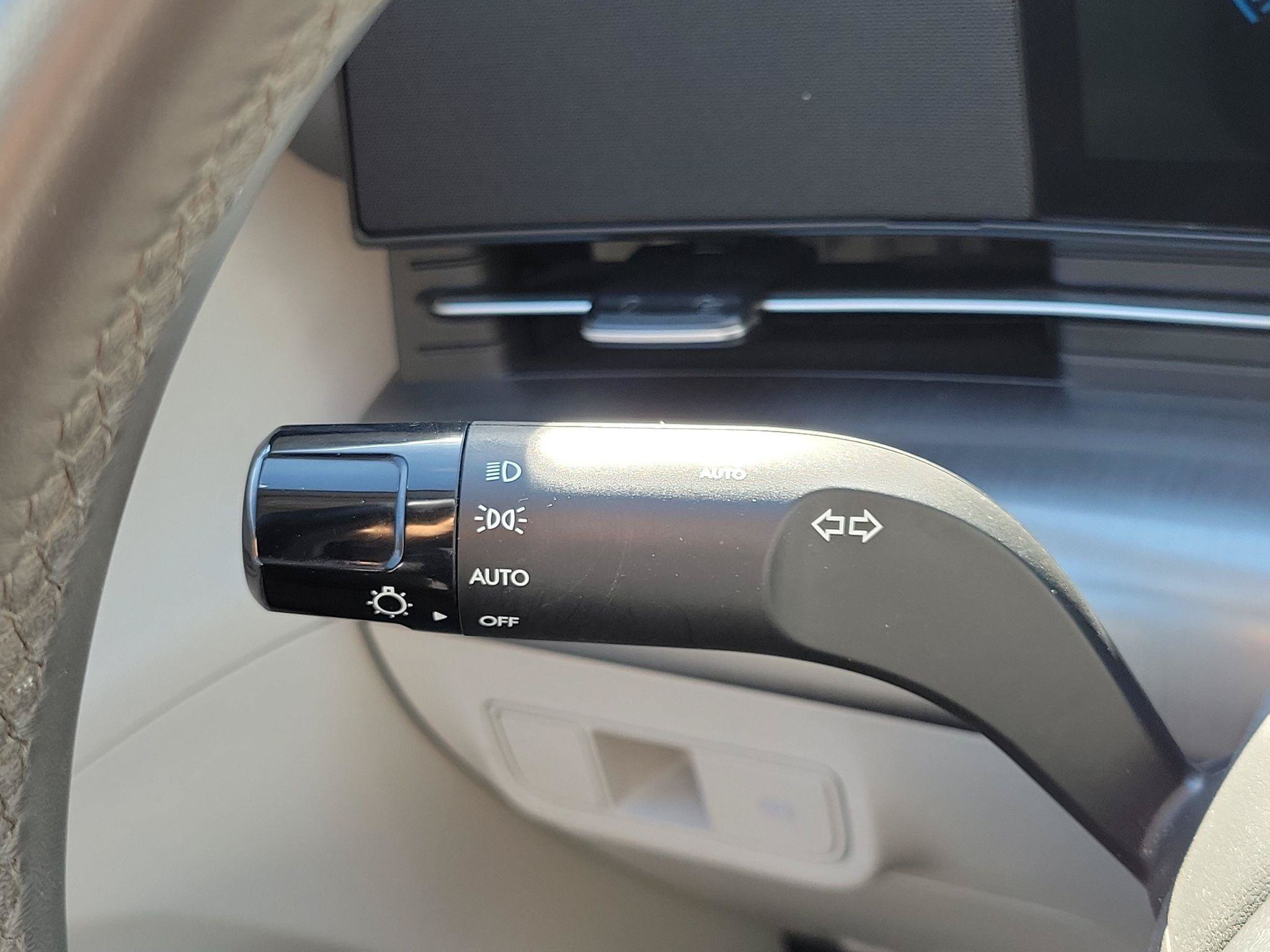 Used 2025 Hyundai Kona SEL AWD/4WD image 13