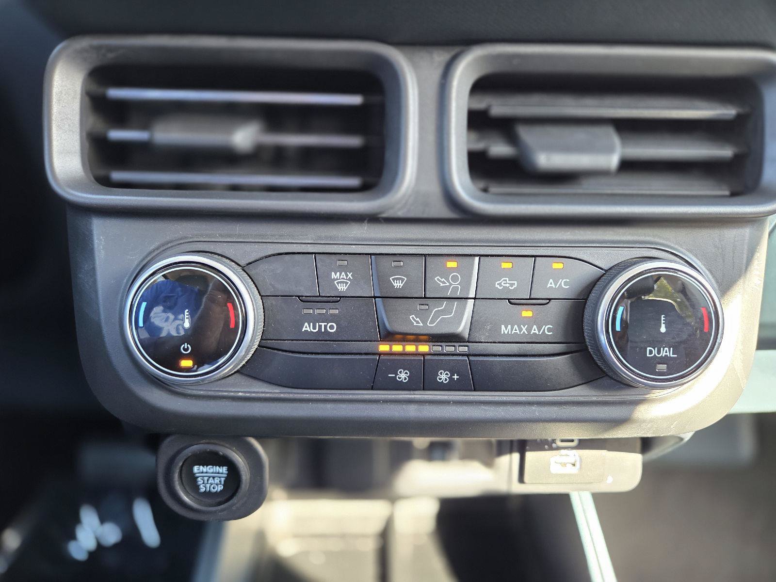 Used 2023 Ford Maverick Lariat w/ Black Appearance Package FWD image 19