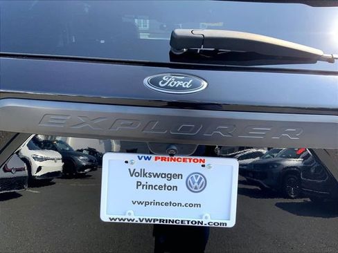 Used 2022 Ford Explorer Timberline w/ Timberline Technology Package AWD/4WD image 18