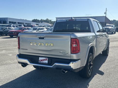 Used 2026 RAM 1500 Laramie AWD/4WD image 3