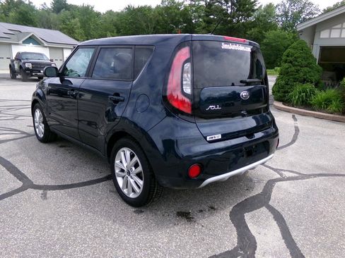 Used 2019 Kia Soul + w/ Audio Package FWD image 4